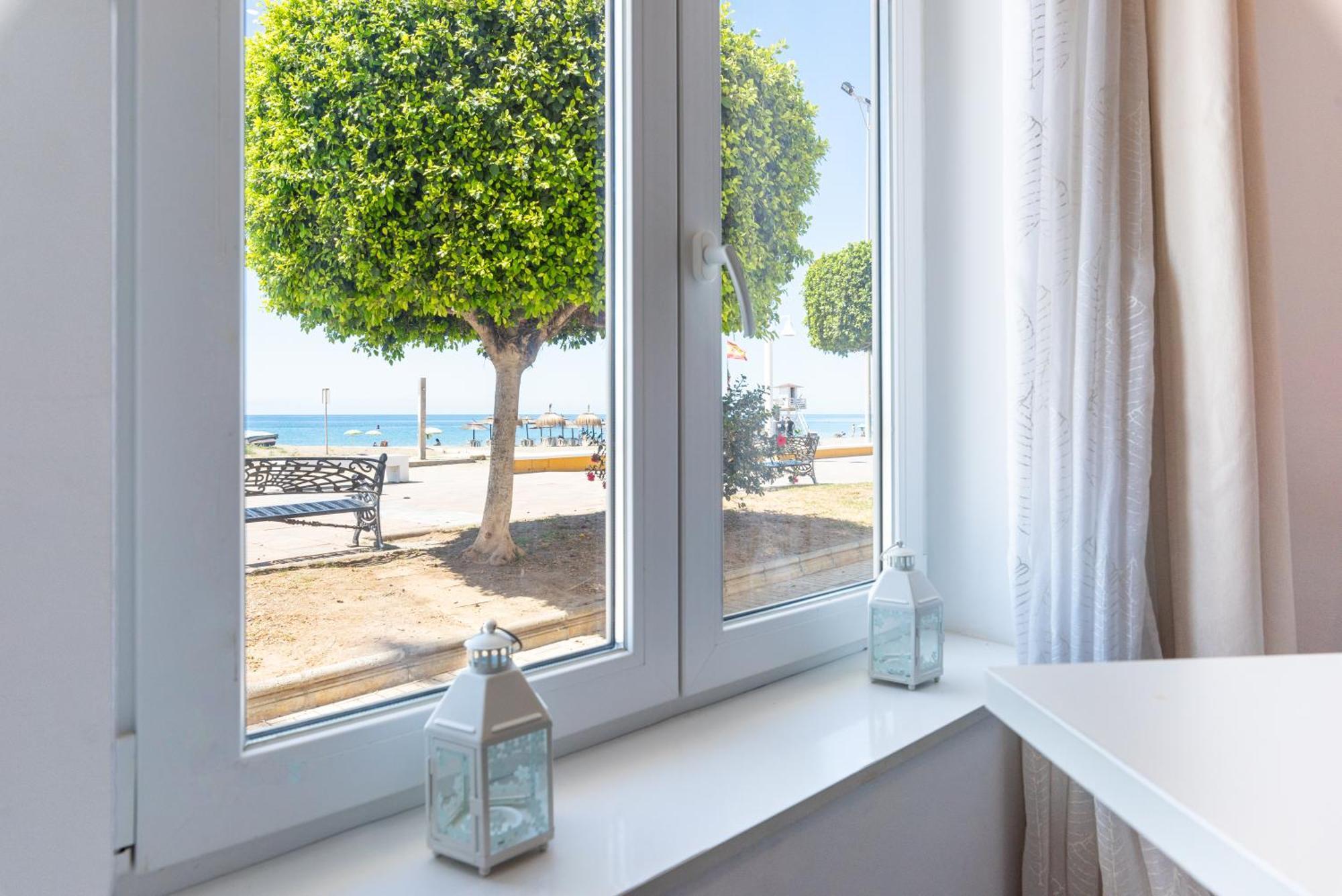 Wintowinrentals Dream Home On The Beachfront La Cala Del Moral 외부 사진